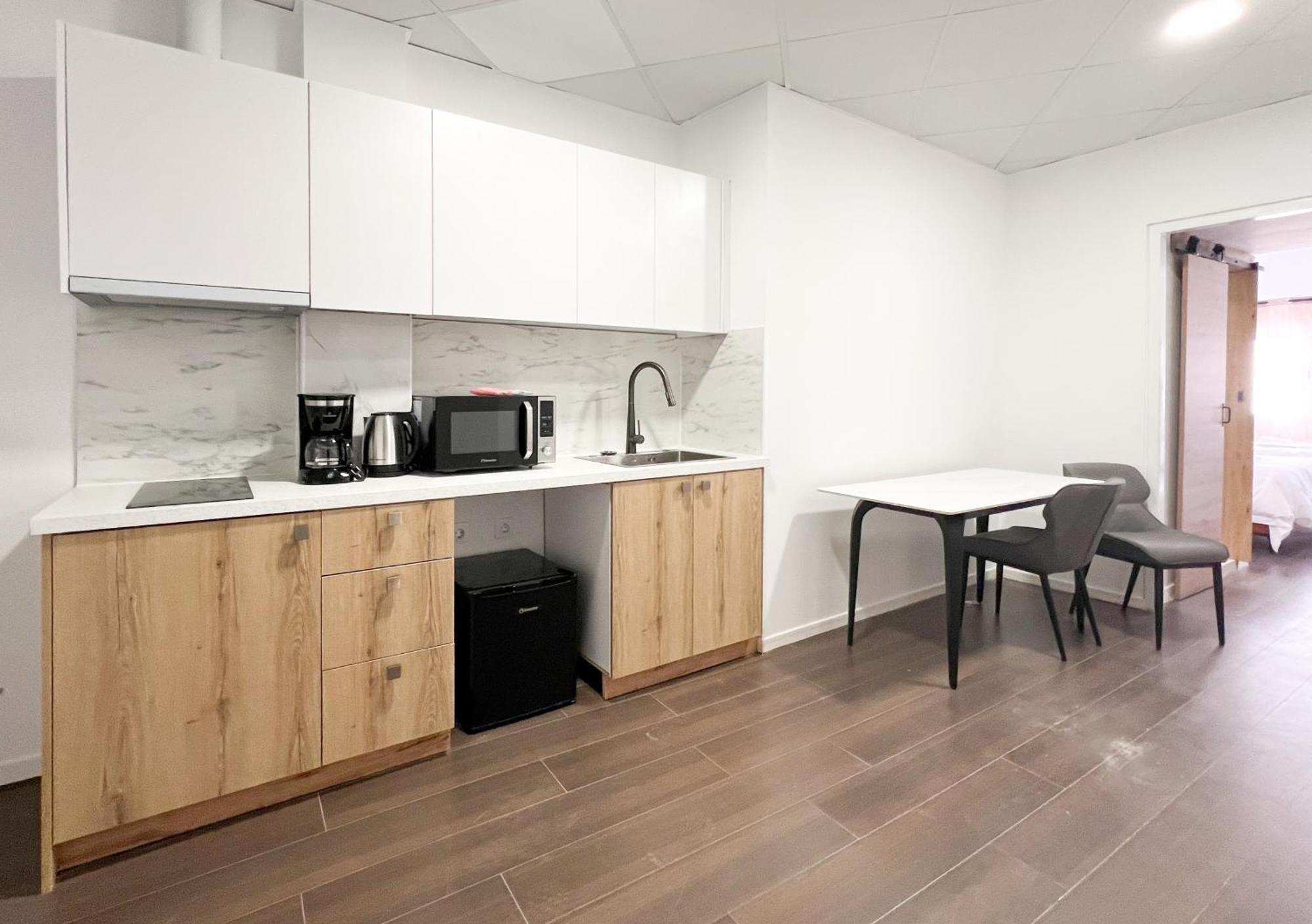 Anhome K11 Serviced Apartments Plus Aten Exteriör bild